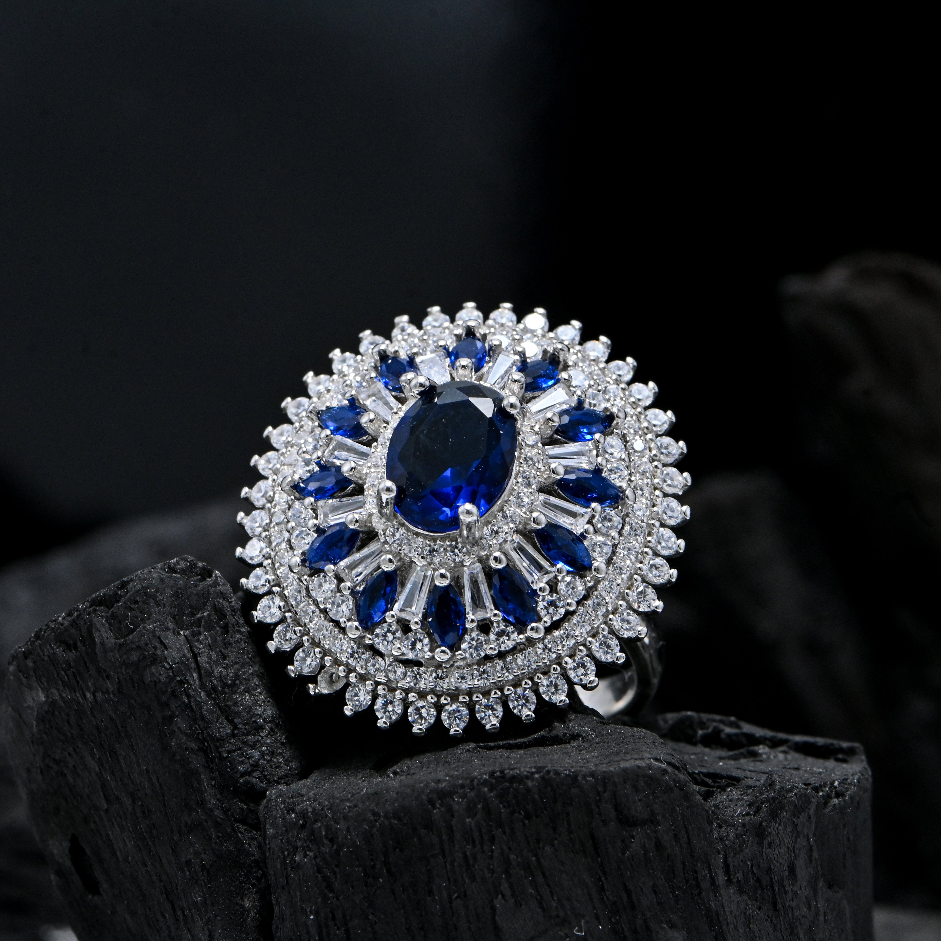 925 Sterling Silver Elegant Cubic Zirconia Ring for Women, Sparkling CZ Promise Ring, Engagement Ring, Romantic Anniversary or Valentine’s Gift