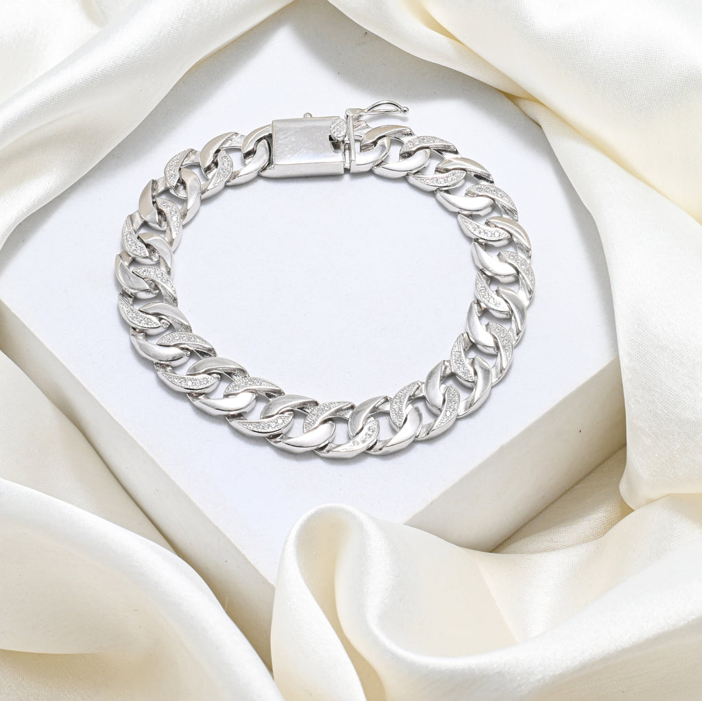 Men’s Rhodium-Polished Bracelet Crafted for Bold Everyday Style