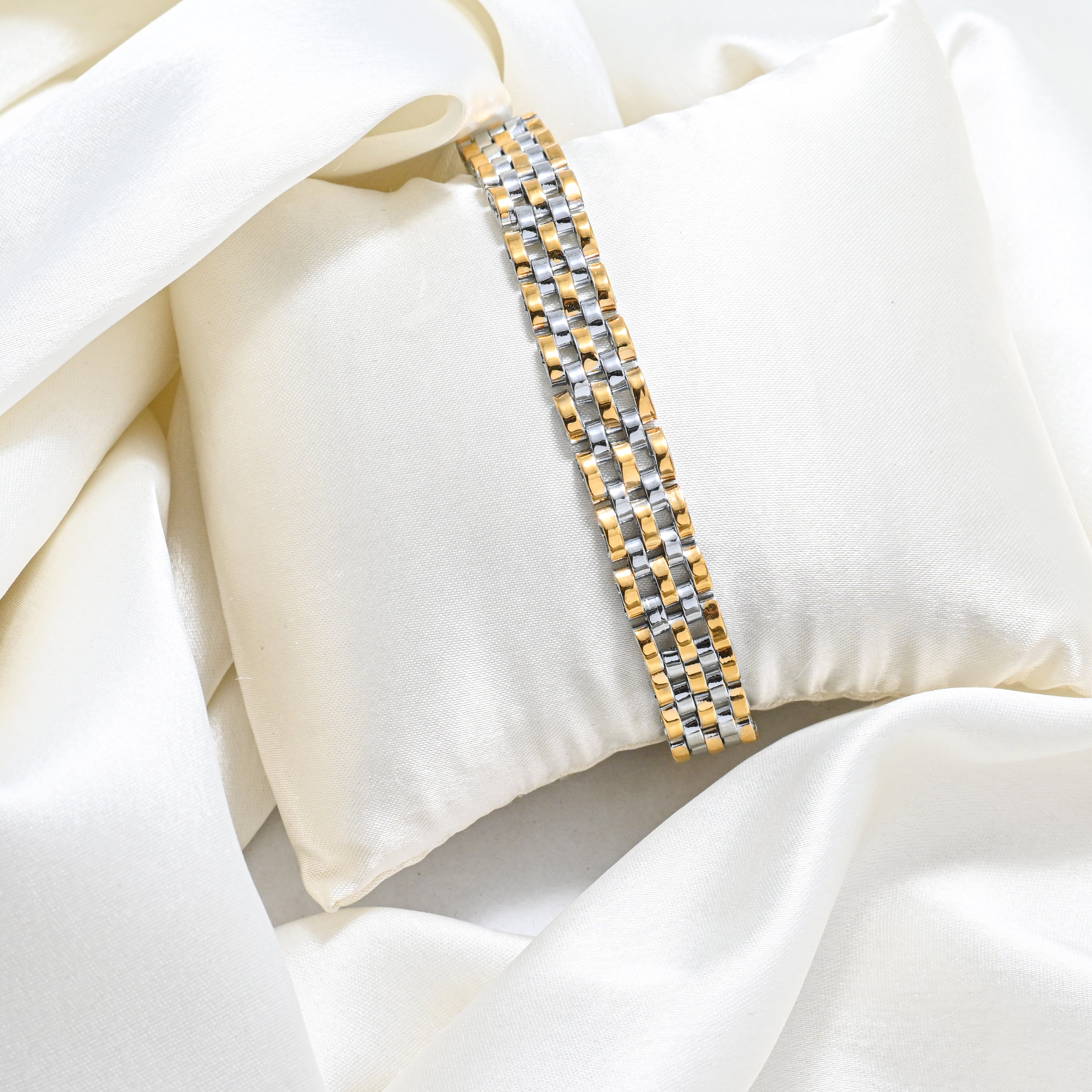 Elegant Dual-Finish Rhodium & Gold Bracelet Everyday Wear