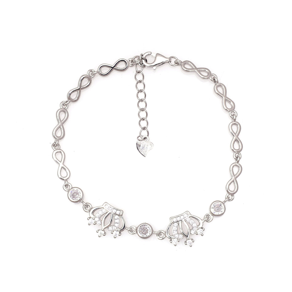 Handcrafted 925 Sterling Silver Bracelet – Modern Elegance