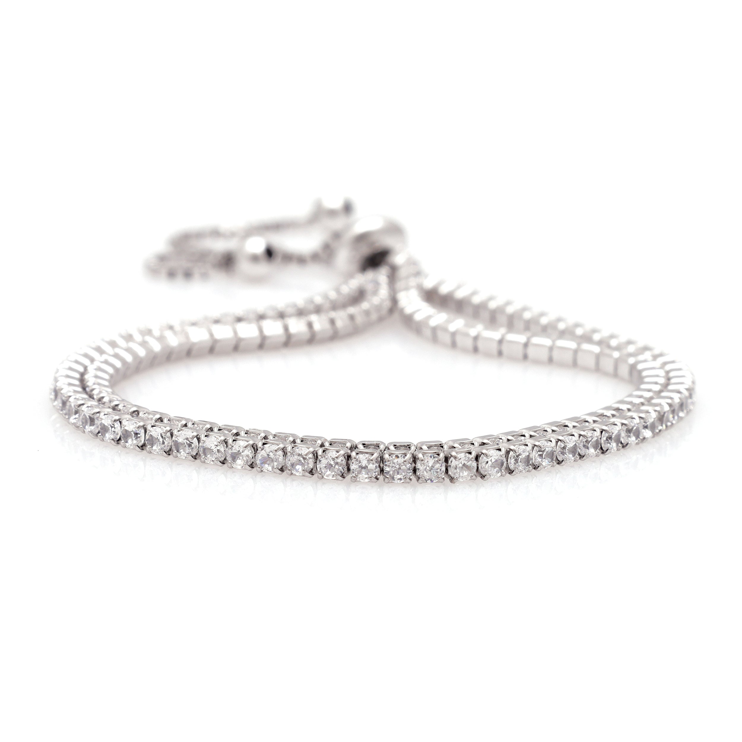 Handcrafted 925 Sterling Silver Bracelet – Modern Elegance