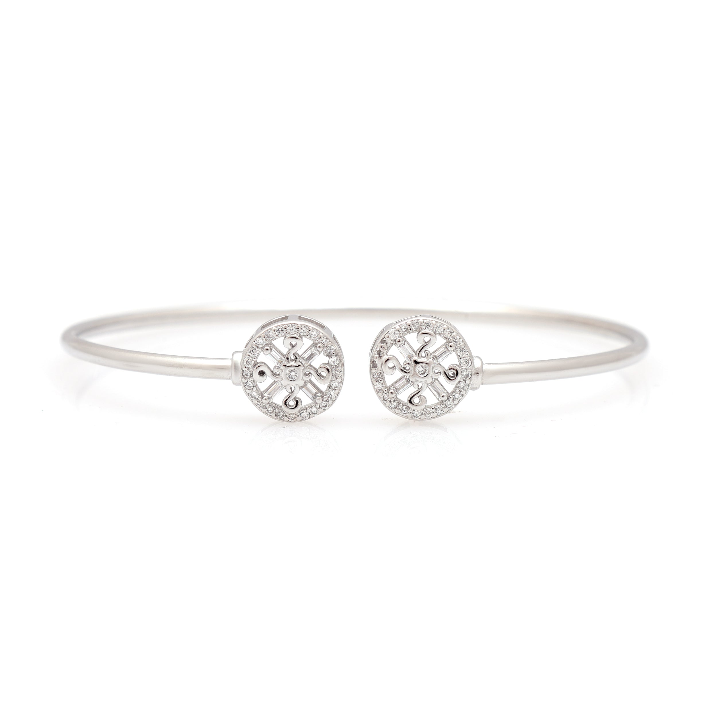 Dainty 925 Sterling Silver Bracelet – Sleek Design for Daily Wear