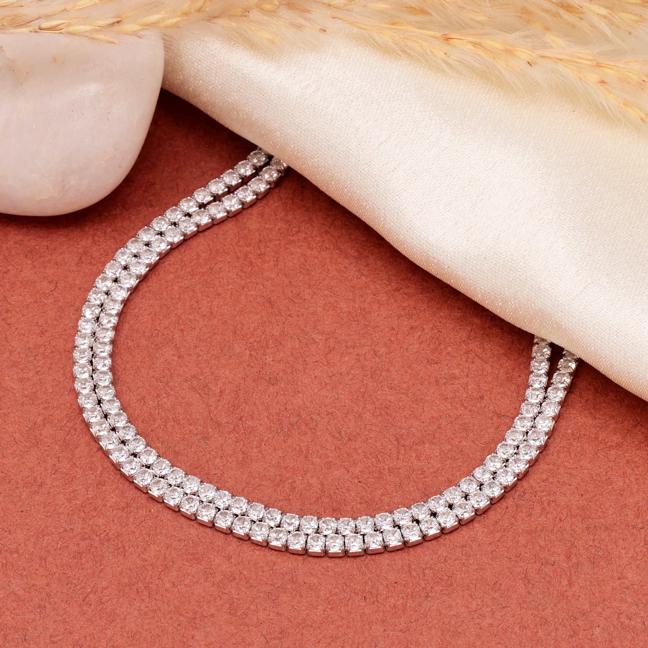 Handcrafted 925 Sterling Silver Bracelet – Modern Elegance