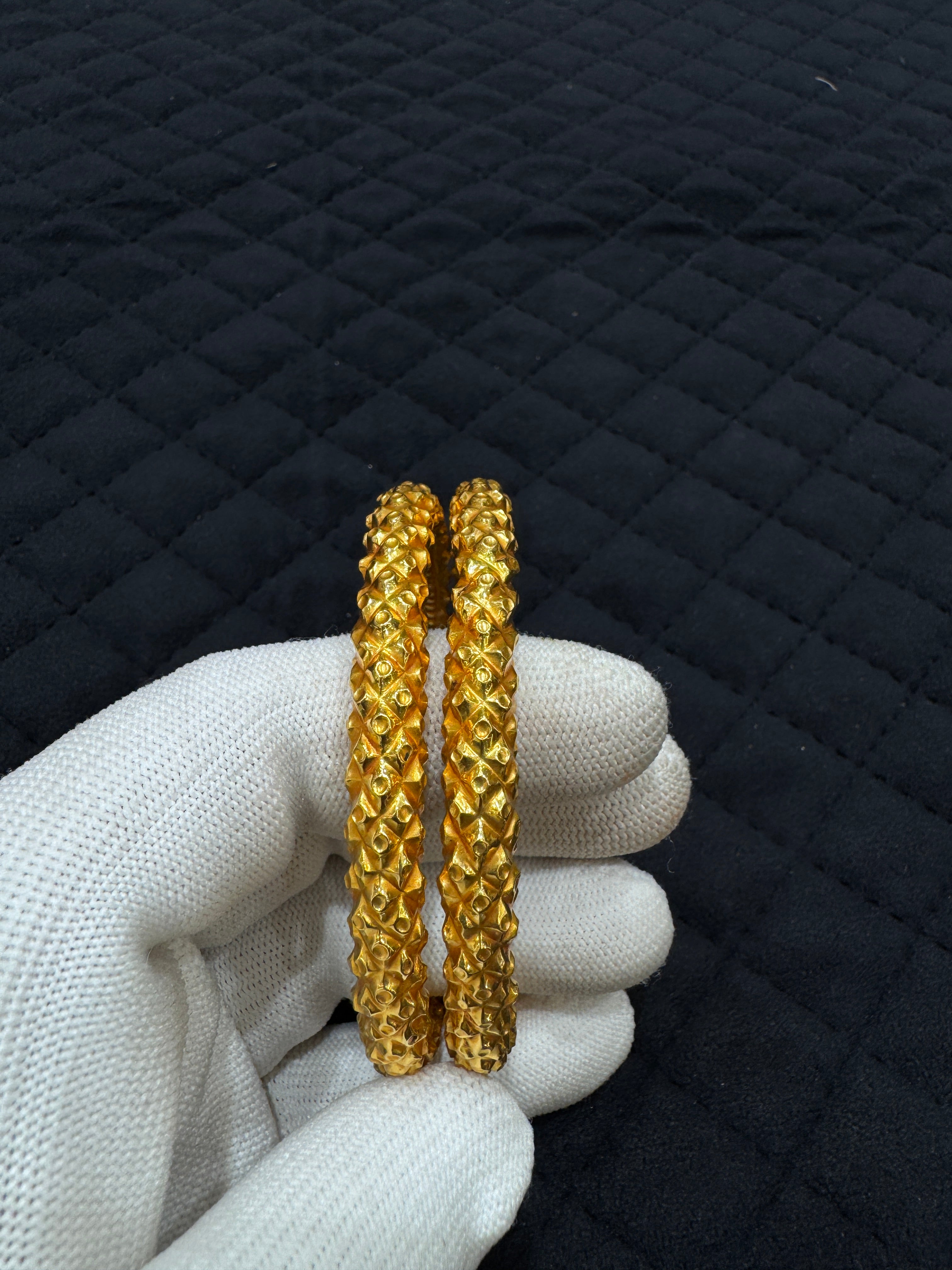 22KT Gold Classic Bangles (Pair), Everyday Wear