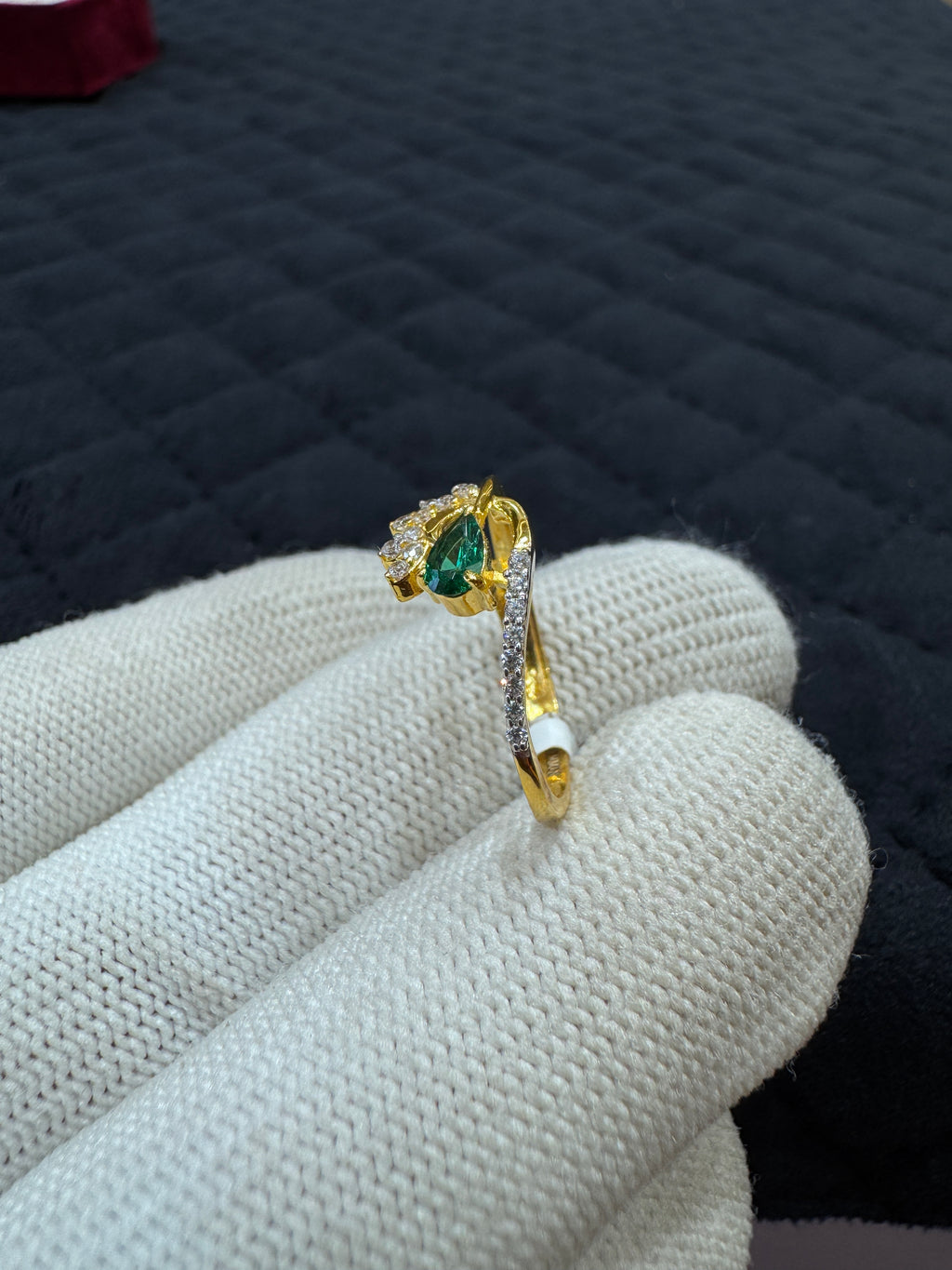 22KT Hallmark Gold Round Brilliant Zircon Ring – Elegant Promise or Anniversary Ring