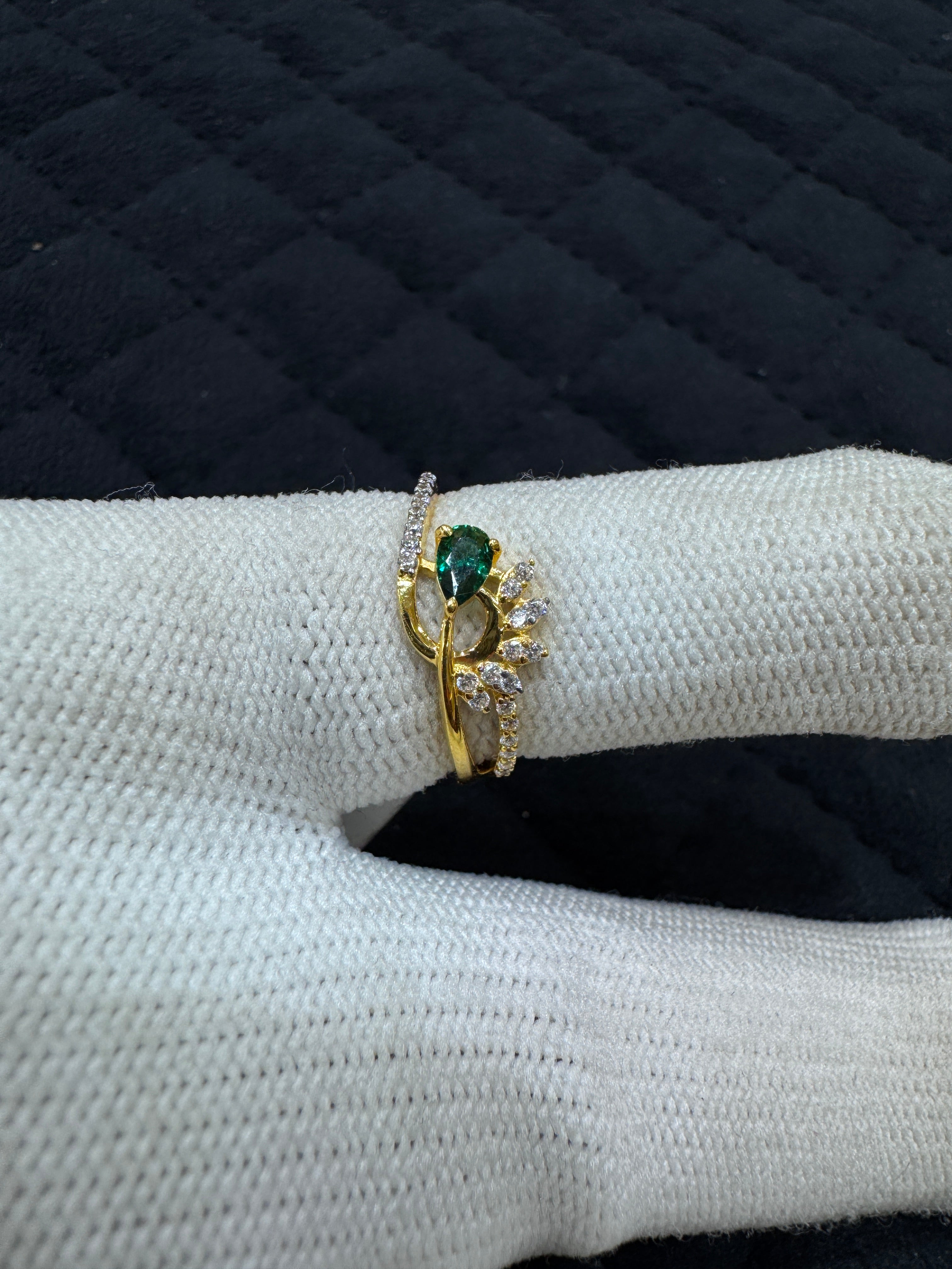 22KT Hallmark Gold Round Brilliant Zircon Ring – Elegant Promise or Anniversary Ring