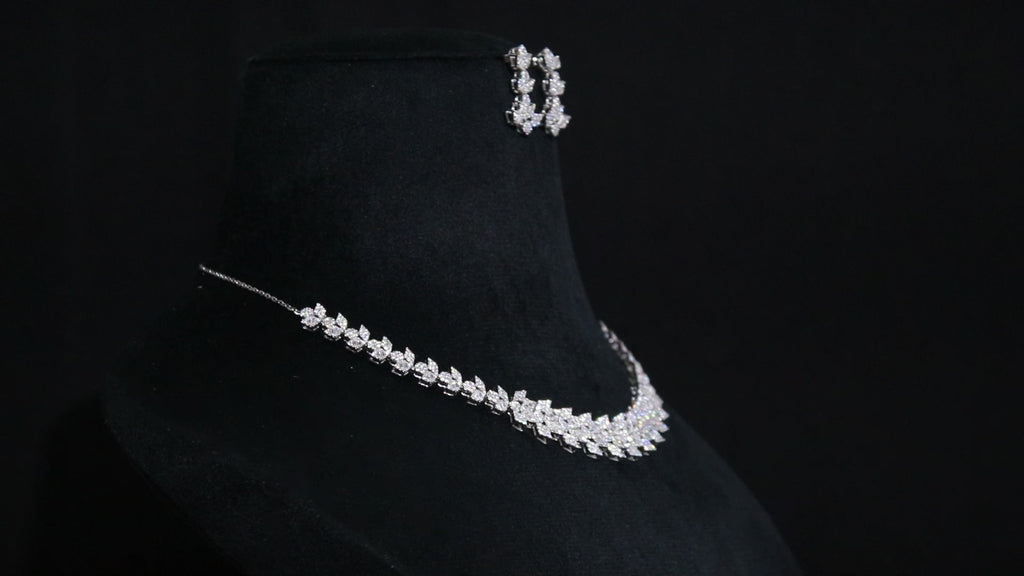 925 Sterling Silver Cubic Zirconia Pendant Necklace & Stud Earrings Set Bridal Jewellery