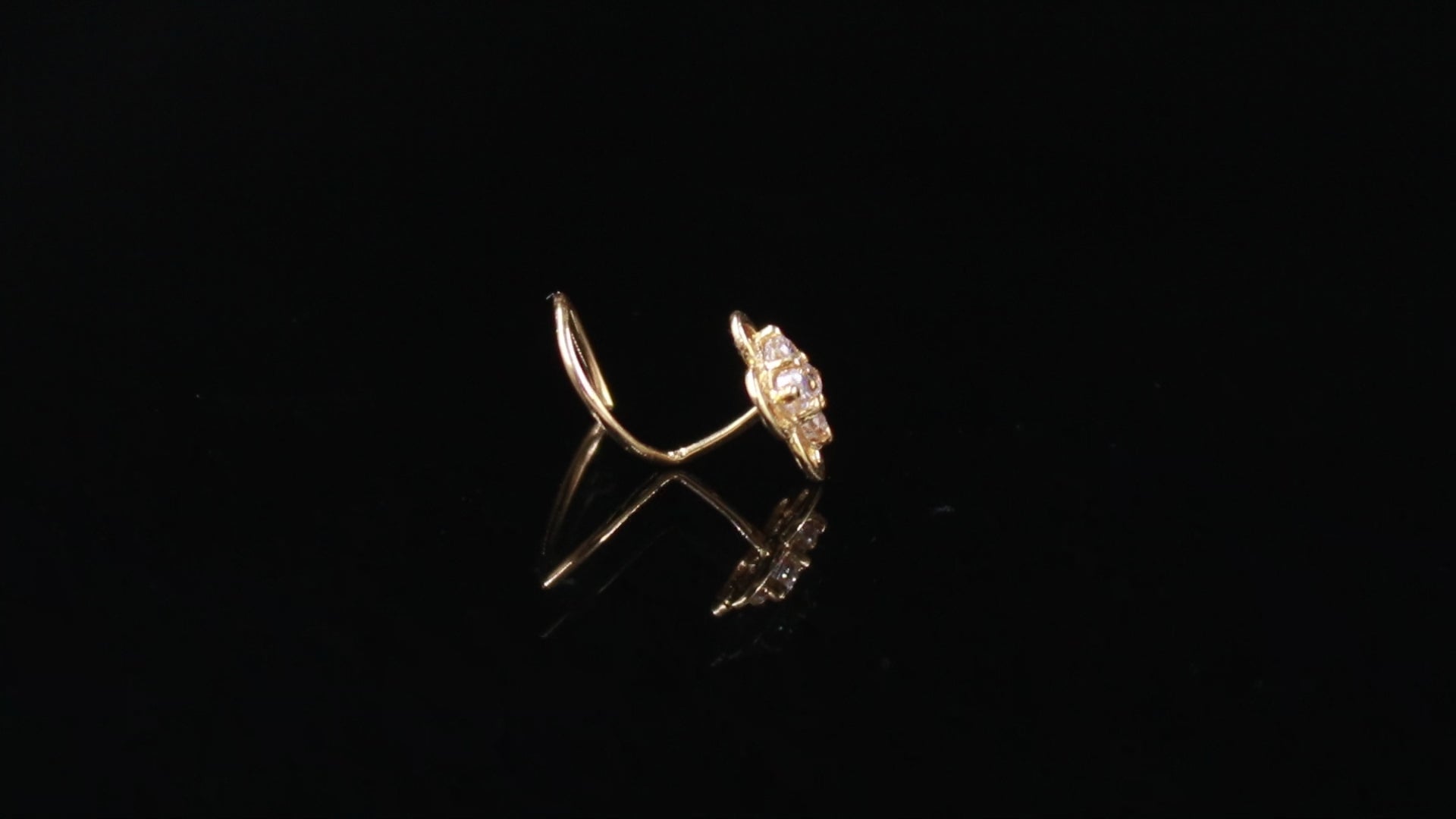 18K Gold CZ Round Nose Stud – Classic Minimal Gold Nose Pin
