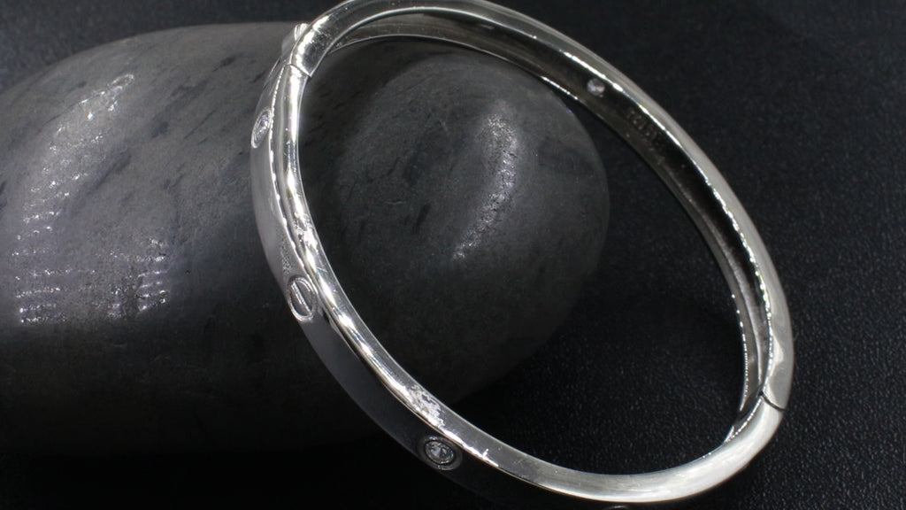 925 Sterling Silver Bracelet – Elegant & Timeless Jewelry for Everyday Wear