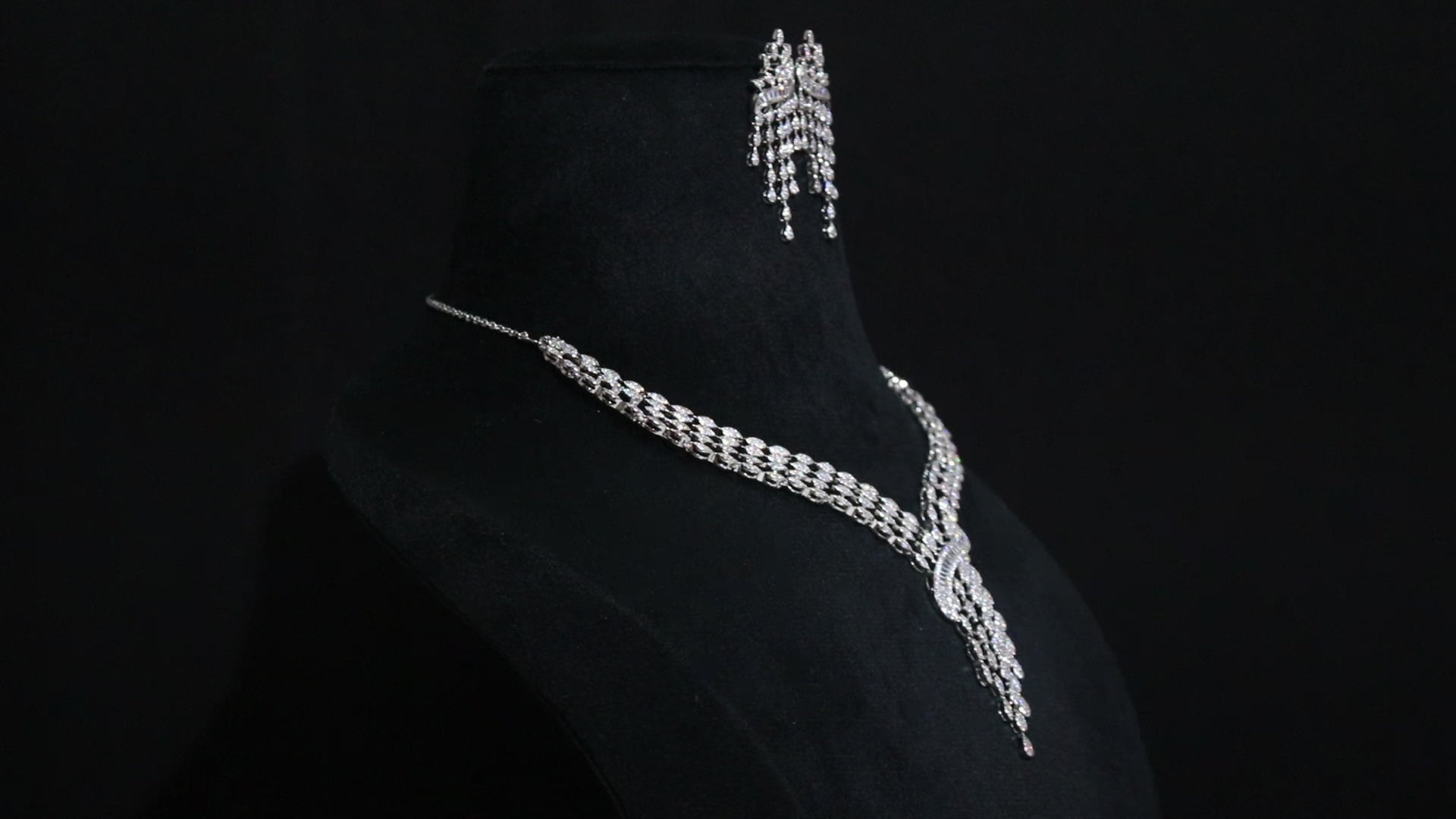 925 Sterling Silver Cubic Zirconia Wedding Necklace with Matching Earrings Jewellery Set